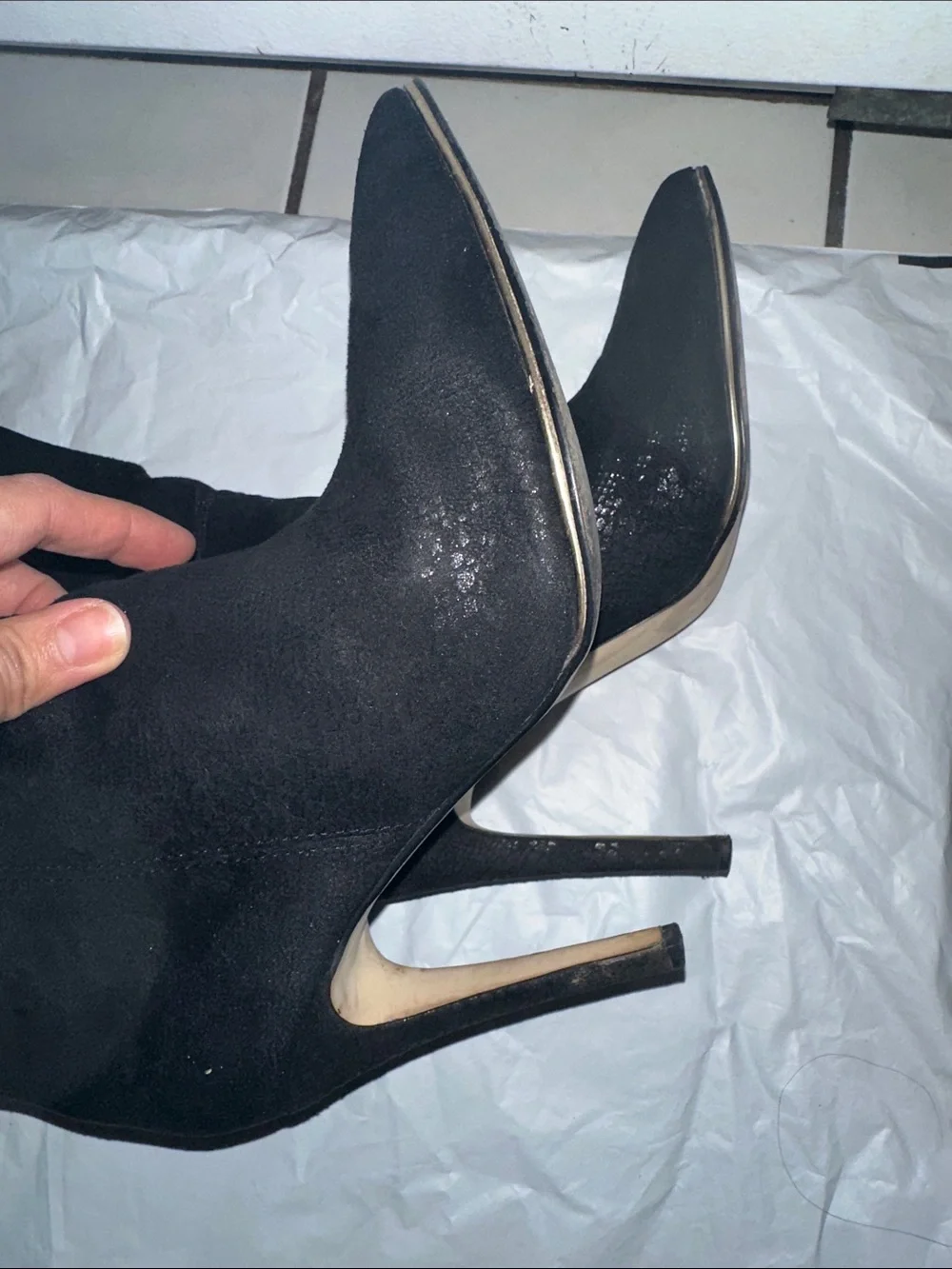 Guess elegant black